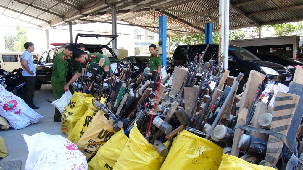 Miền núi Quảng Nam: Nan giải tình trạng sử dụng vũ khí trái phép