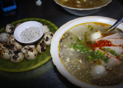 Khám phá 7 món ăn no bụng chỉ với 15.000 đồng tại Quảng Nam