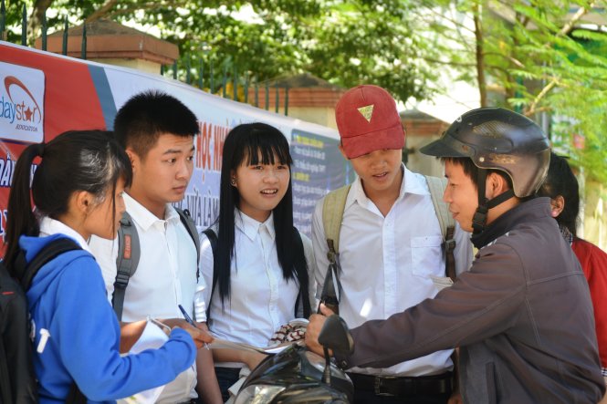 Thí sinh dự thi kỳ thi THPT quốc gia tại Quảng Nam