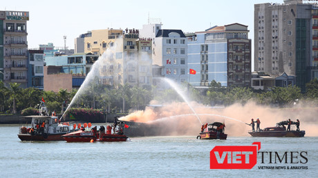 Hải quân Việt-Mỹ diễn tập ứng phó thiên tai tại Đà Nẵng
